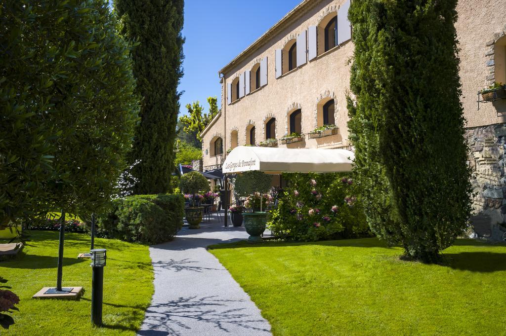 Hostellerie Les Gorges De Pennafort Callas Oda fotoğraf