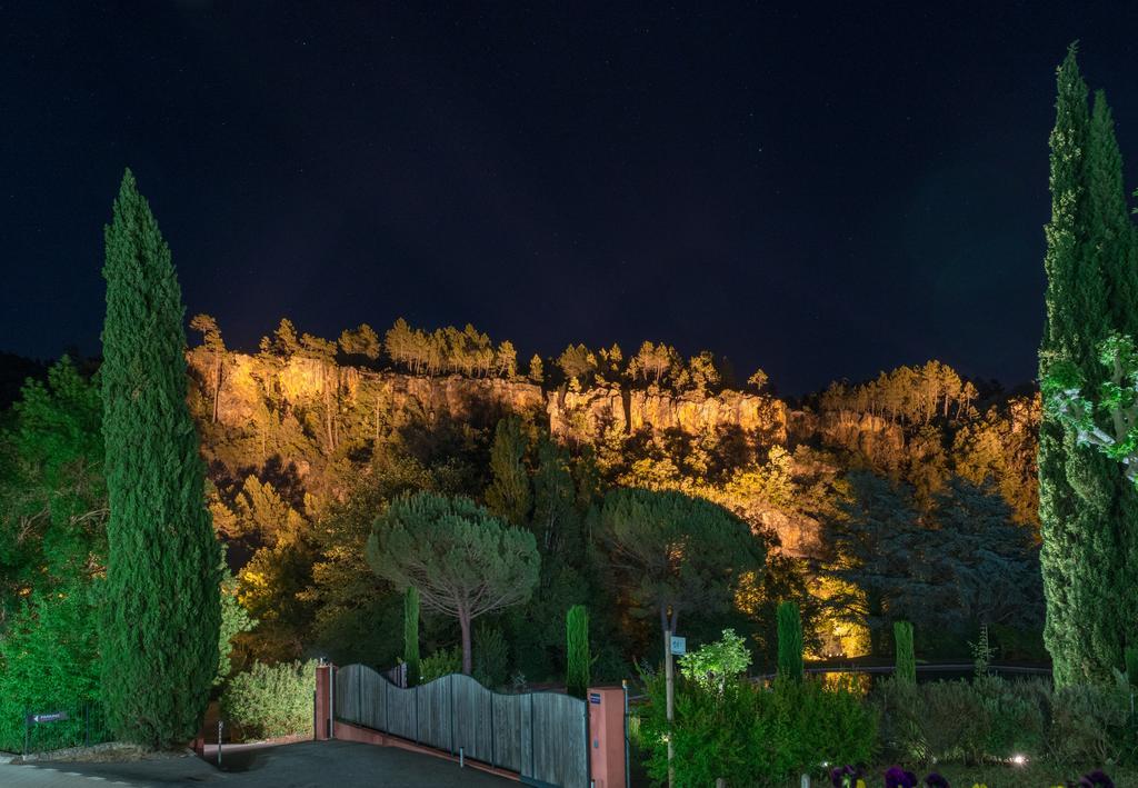Hostellerie Les Gorges De Pennafort Callas Oda fotoğraf